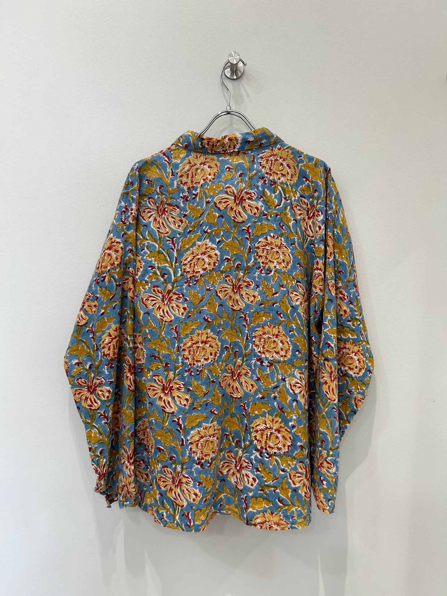 Used Floral shirt