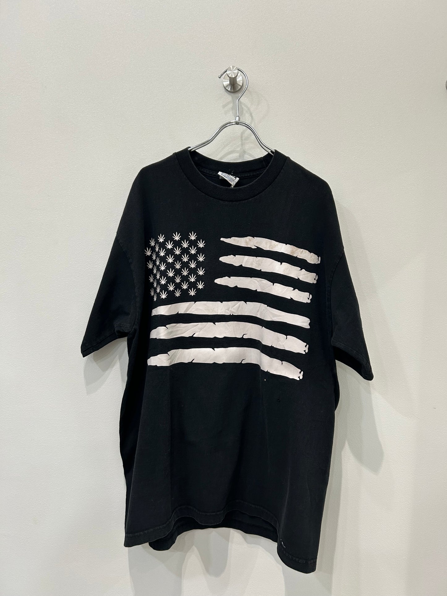 90's American flag cannabis design tee