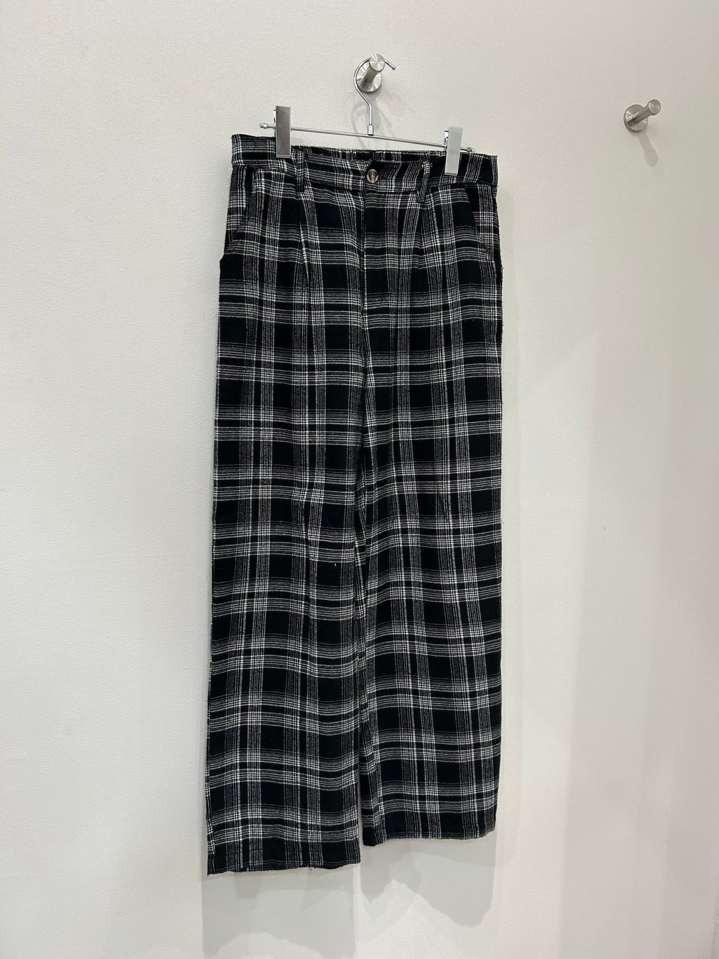 Used Check easy slacks