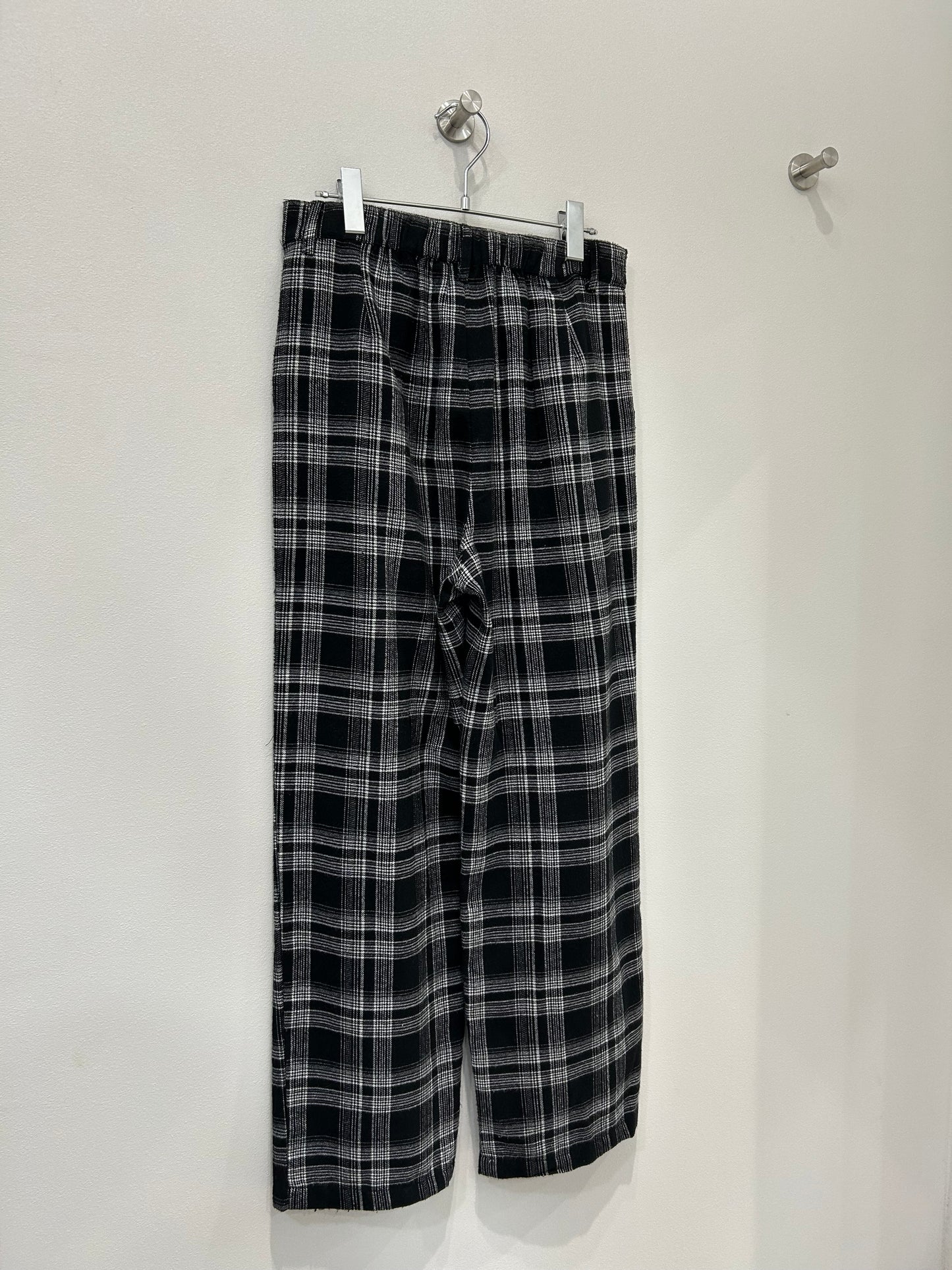 Used Check easy slacks